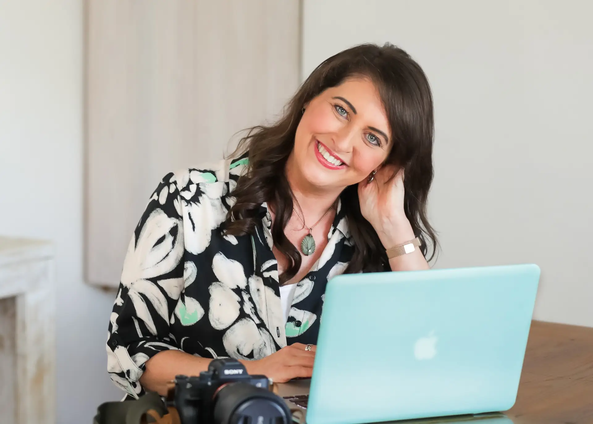 Zoe Campbell Brand Photogapher-Newcastle Upon Tyne - Zoe Campbell Photography Zoe Campbell event and brand photographer based in the North East of England, Newcastle Upon Tyne covering north and south tyneside, UK and abroad for event photography, business and personal brand photography.